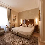 Ξενοδοχείο Europa Splendid 4*