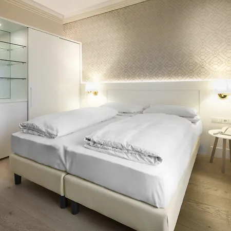 Hotel Europa Splendid 4*