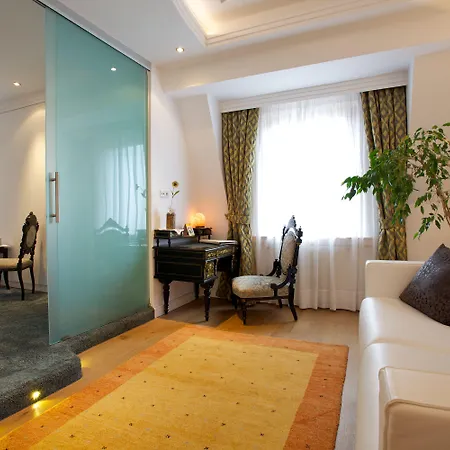 Europa Splendid Hotel 4*